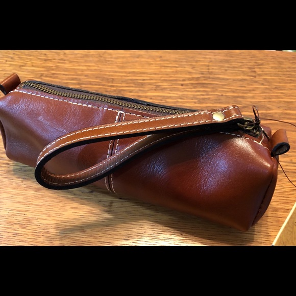 Patricia Nash Roll Case Wristlet - Picture 3 of 5